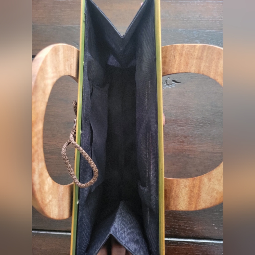 Handmade Bamboo Clutch Purse - Picture 5 of 5